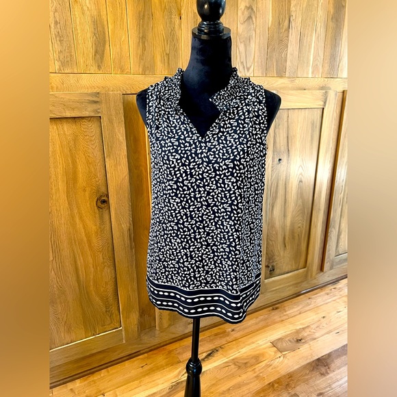 Talbots black and white foliage sleeveless blouse - Picture 1 of 10
